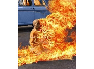 Autoimmolazione 
dei tibetani,
un calcolo politico